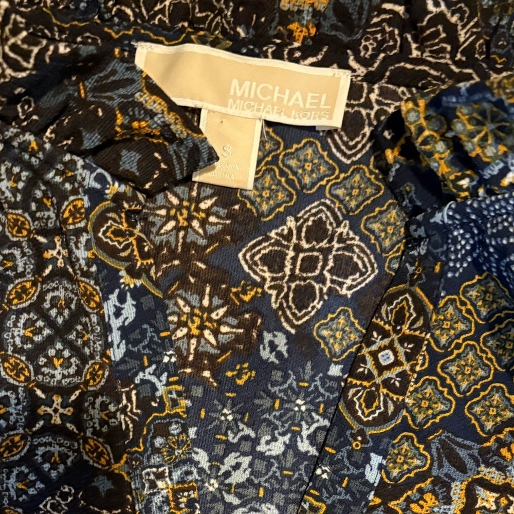 MICHAEL Michael Kors Blue and Black Geometric Blouse - Picture 3 of 4